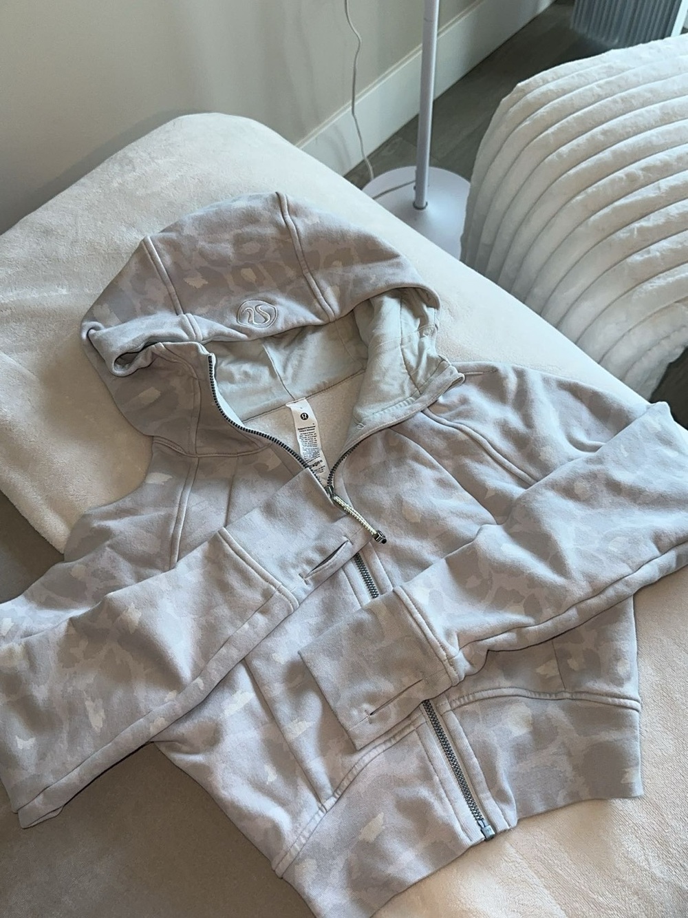 Lululemon Light Grey Cheetah Scuba Hoodie